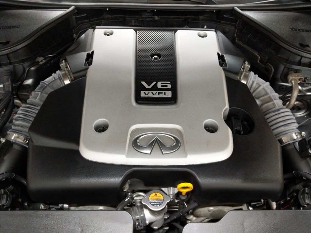 2015 INFINITI Q50 - Engine