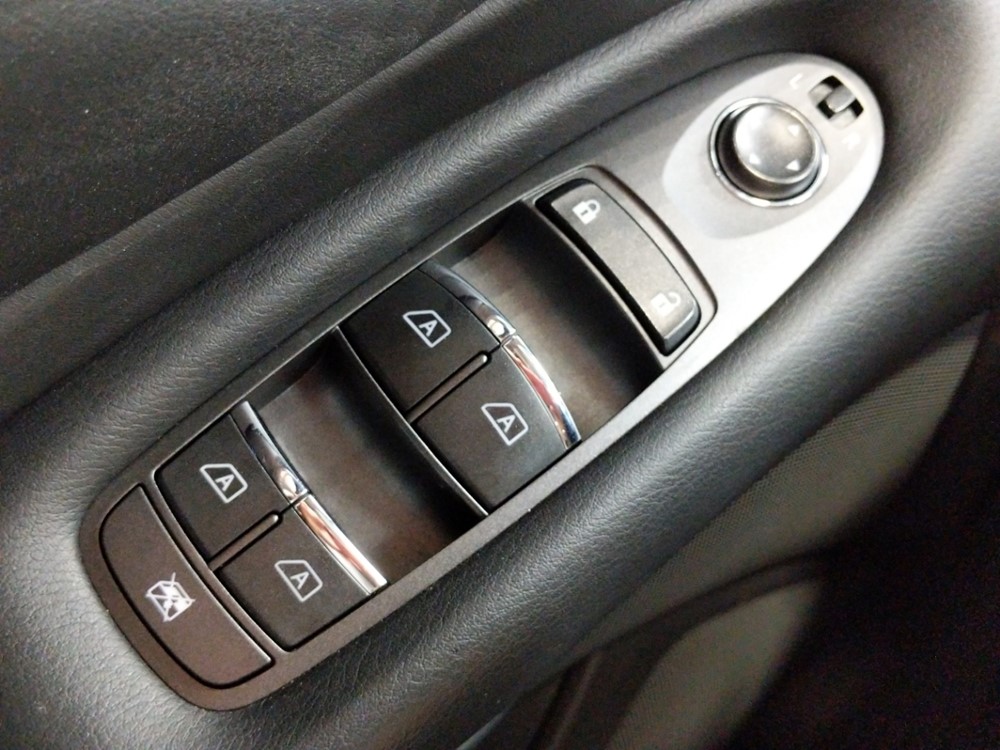 2015 INFINITI Q50 - Driver Power Windows/Lock Control