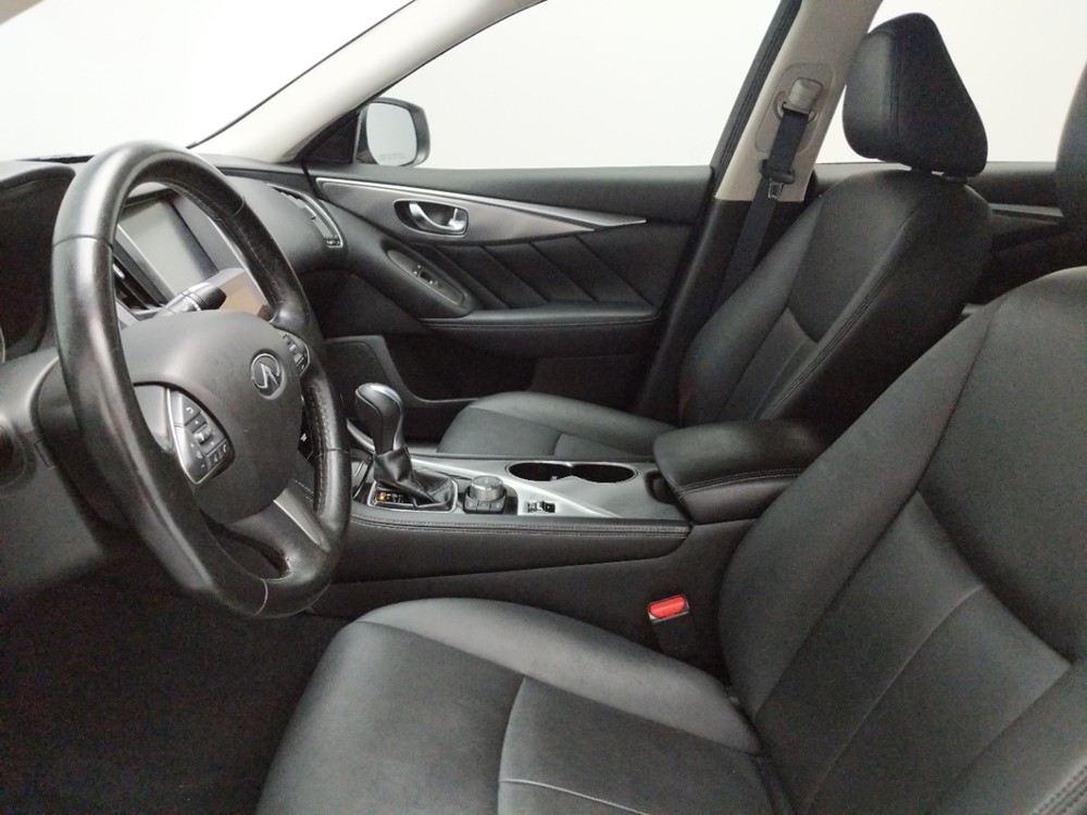2015 INFINITI Q50 - Driver Front Seat