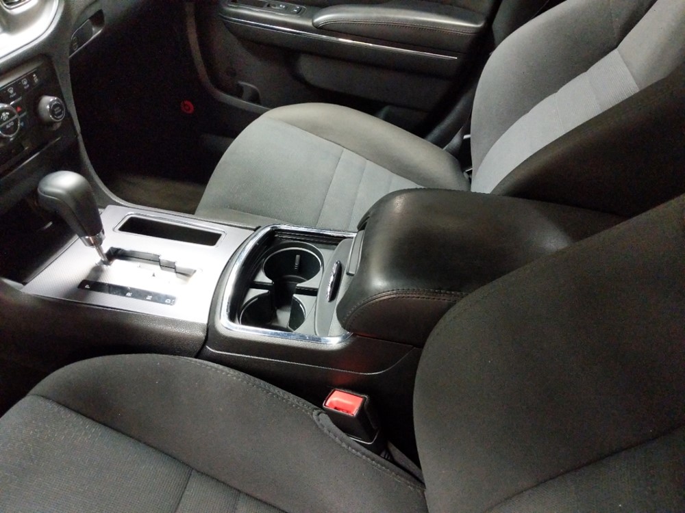 2014 Dodge Charger - Center Console/Cup Holders