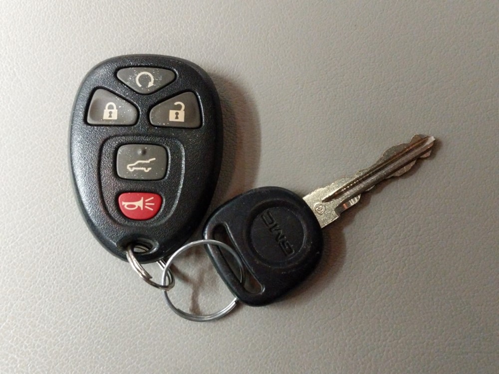 2011 GMC Acadia - Keys
