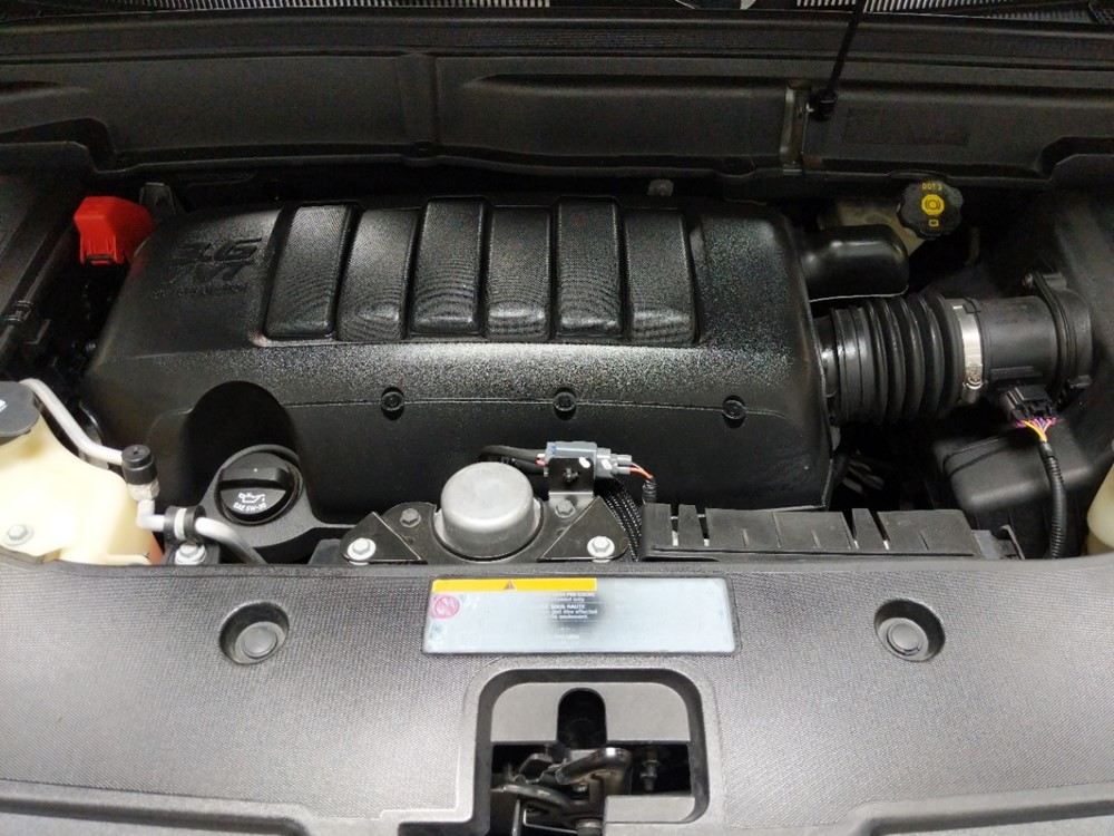 2011 GMC Acadia - Engine