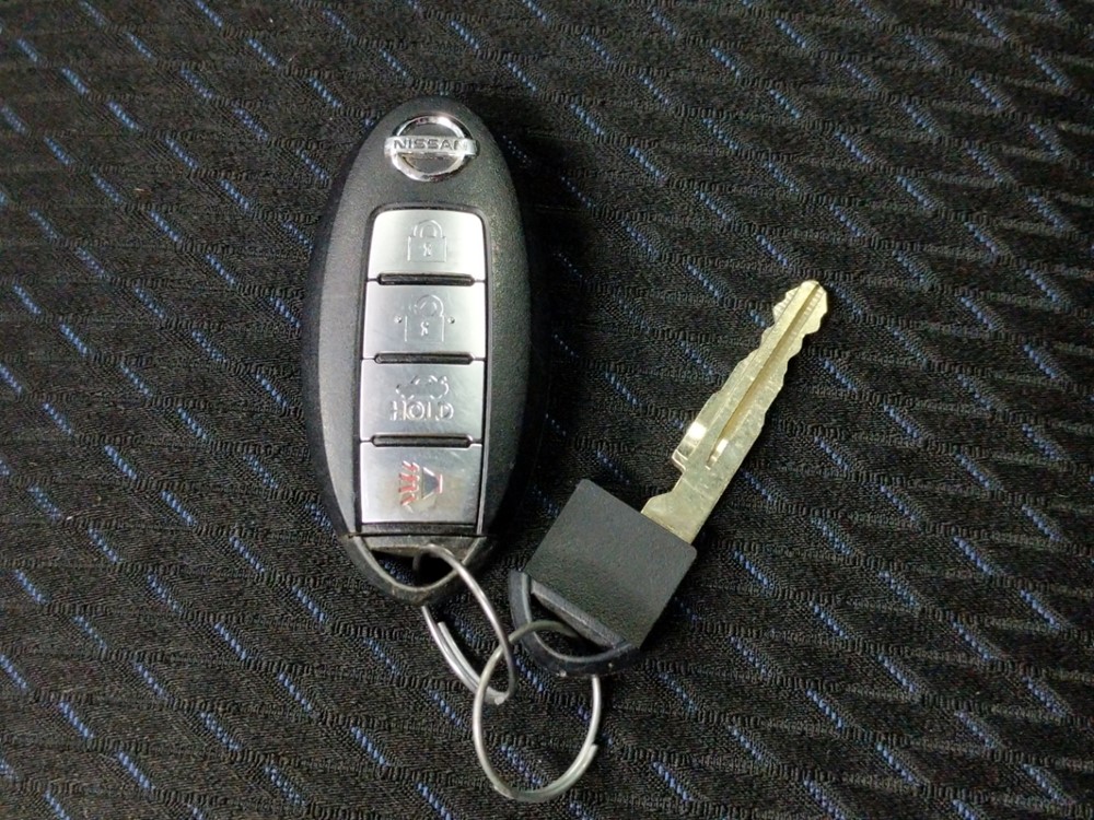 2015 Nissan Sentra - Keys