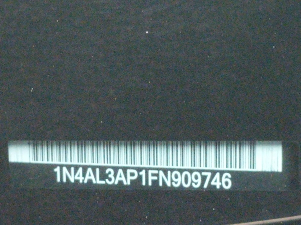 2015 Nissan Altima - VIN Plate