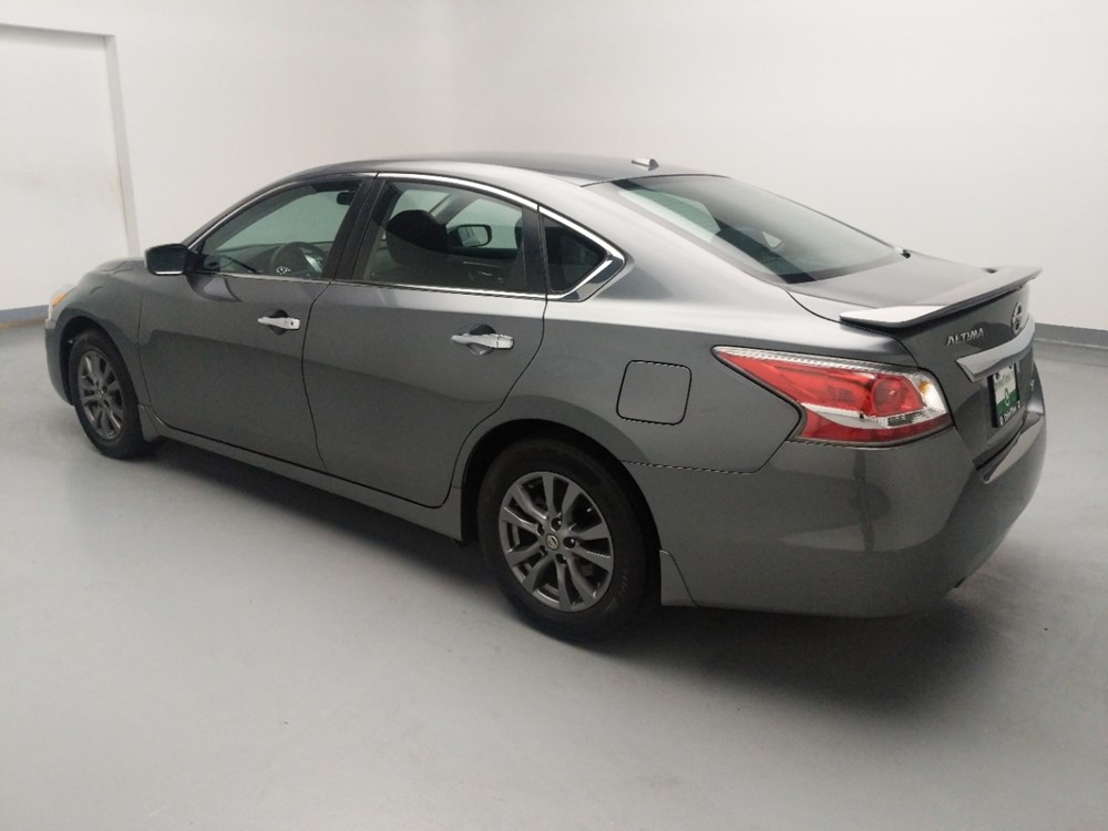 2015 Nissan Altima - Driver Rear Side