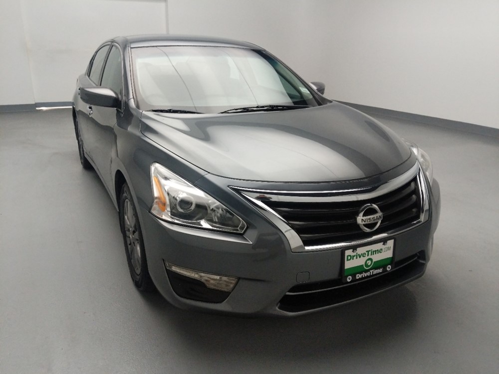 2015 Nissan Altima - Passenger Front Hood