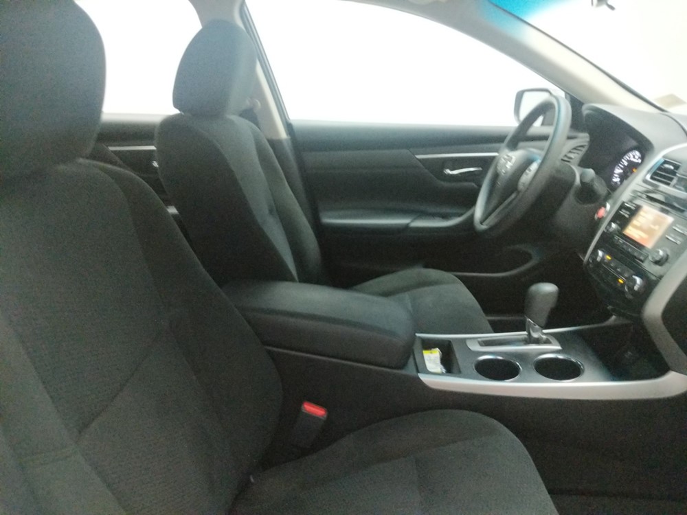 2015 Nissan Altima - Passenger Front Seat
