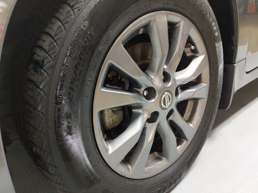 2015 Nissan Altima - Wheel