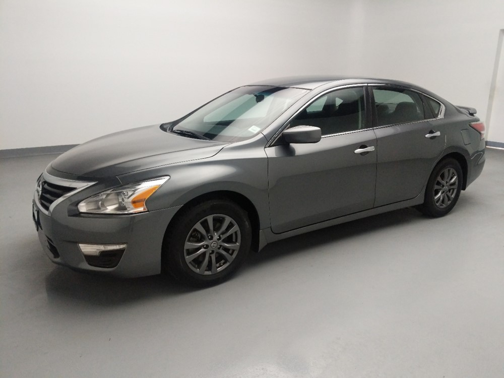 2015 Nissan Altima - Driver Front Side