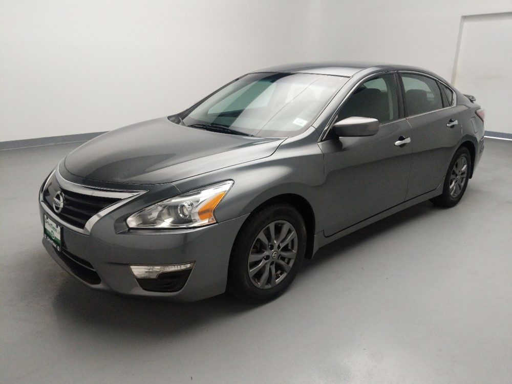 2015 Nissan Altima - Driver Front Bumper