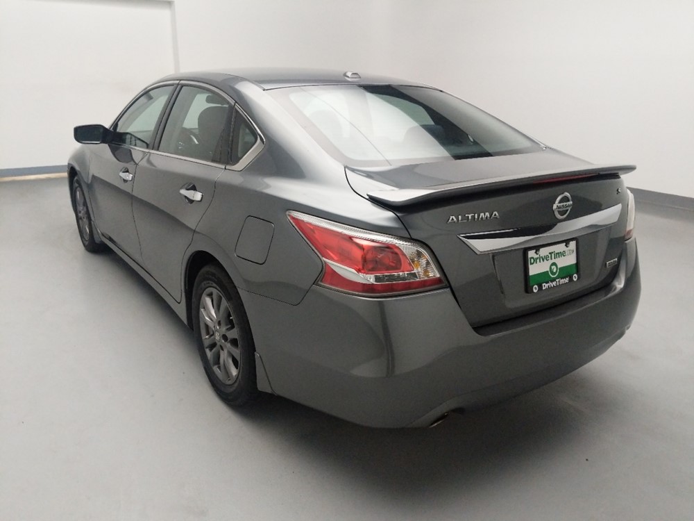 2015 Nissan Altima - Driver Rear Bumper