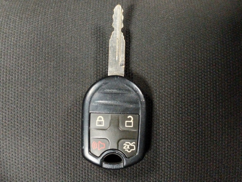 2014 Ford Mustang - Keys