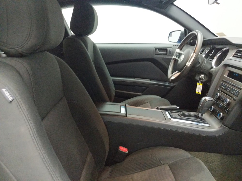2014 Ford Mustang - Passenger Front Seat