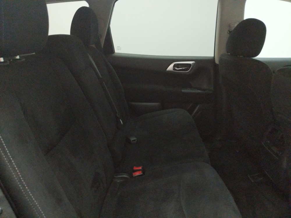 2013 Nissan Pathfinder - Passenger Rear Seat