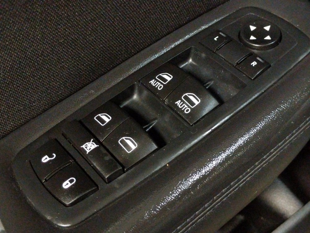 2015 Chrysler 200 - Driver Power Windows/Lock Control