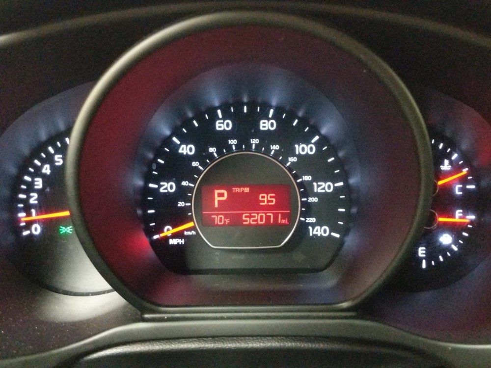 2016 Kia Soul - Odometer Close Up