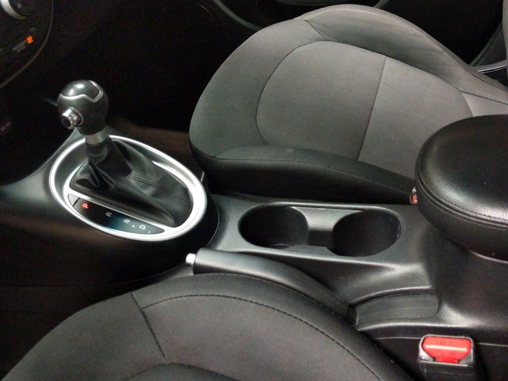 2015 Kia Soul - Center Console/Cup Holders