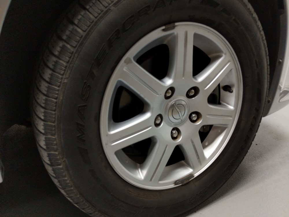 2011 Chrysler Town and Country - Wheel