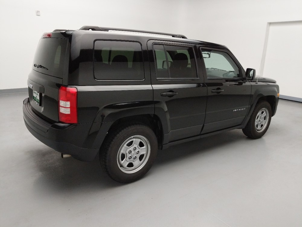 2016 Jeep Patriot - Passenger Rear Side