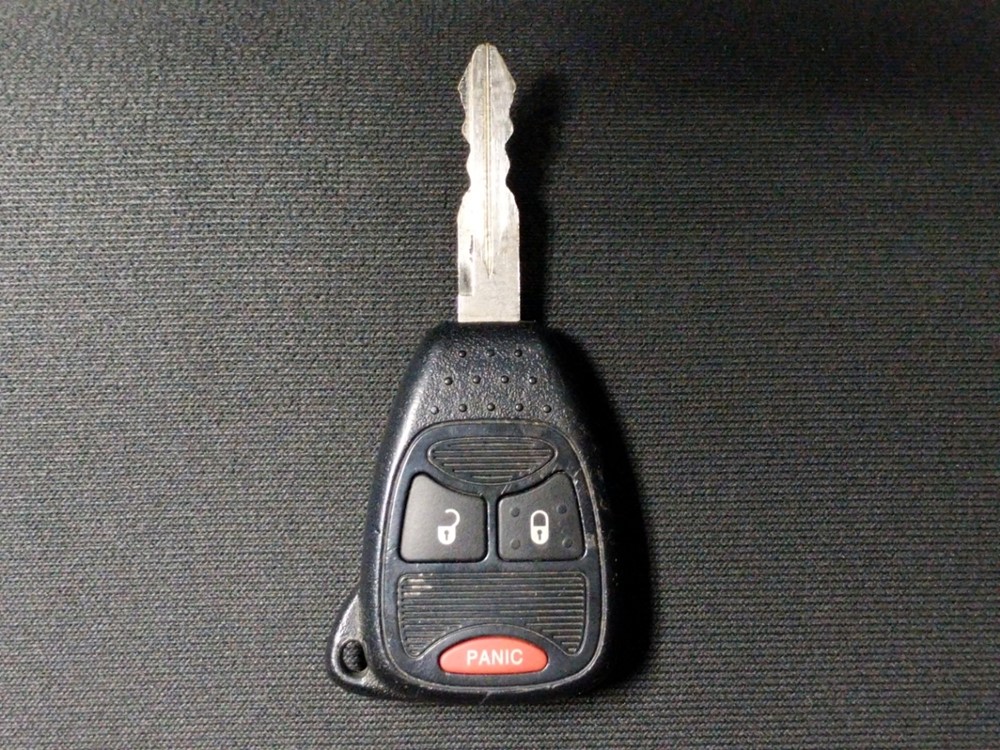 2016 Jeep Patriot - Keys