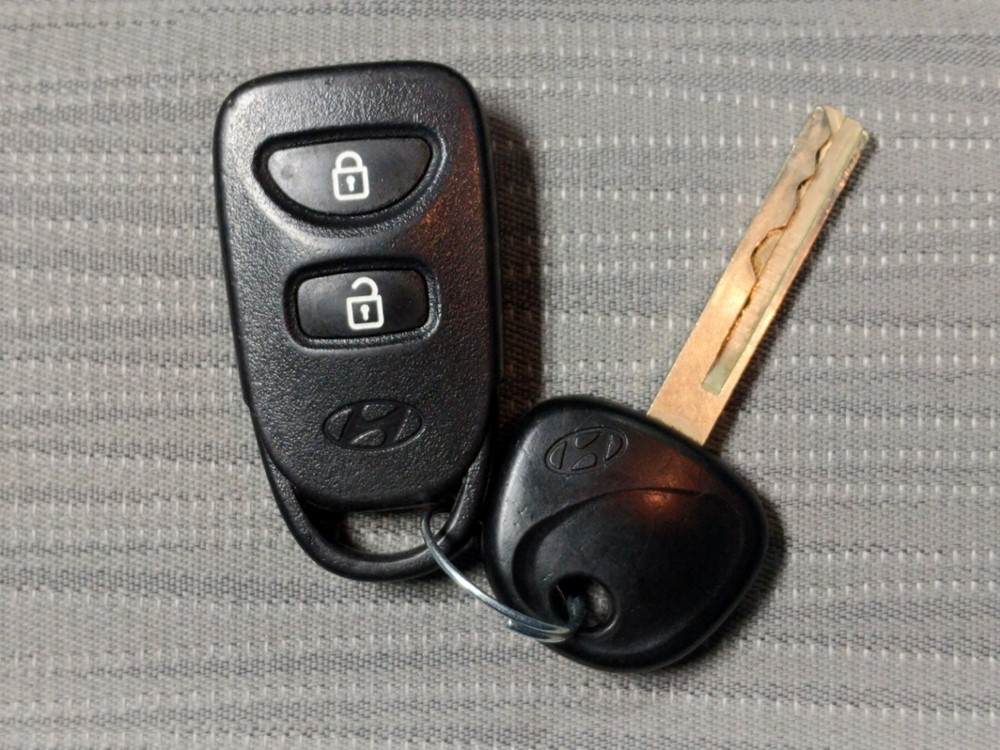 2017 Hyundai Accent - Keys