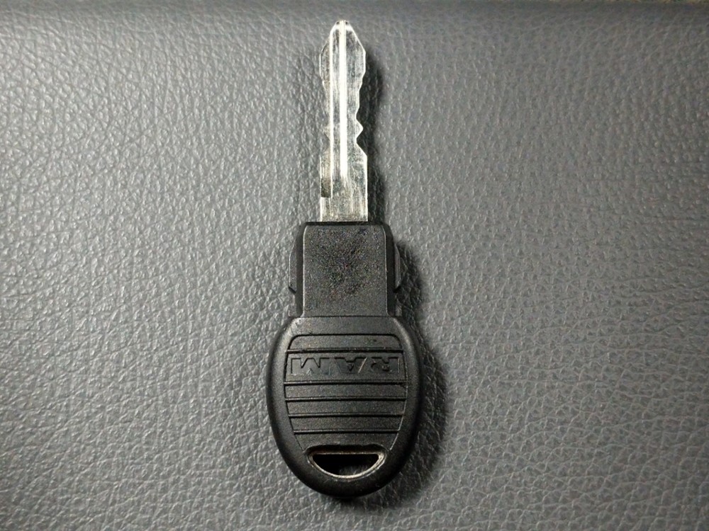 2017 Dodge Ram 1500 - Keys
