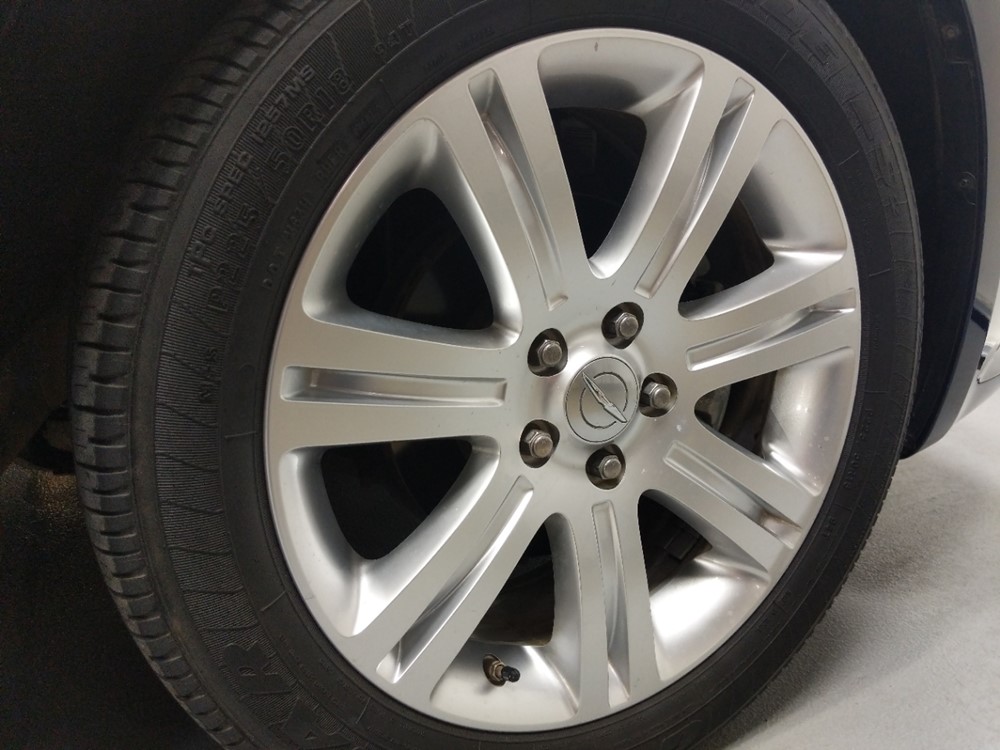 2014 Chrysler 200 - Wheel