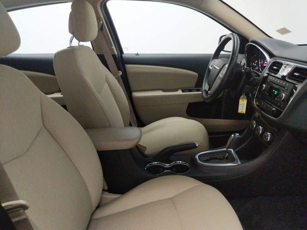 2014 Chrysler 200 - Passenger Front Seat
