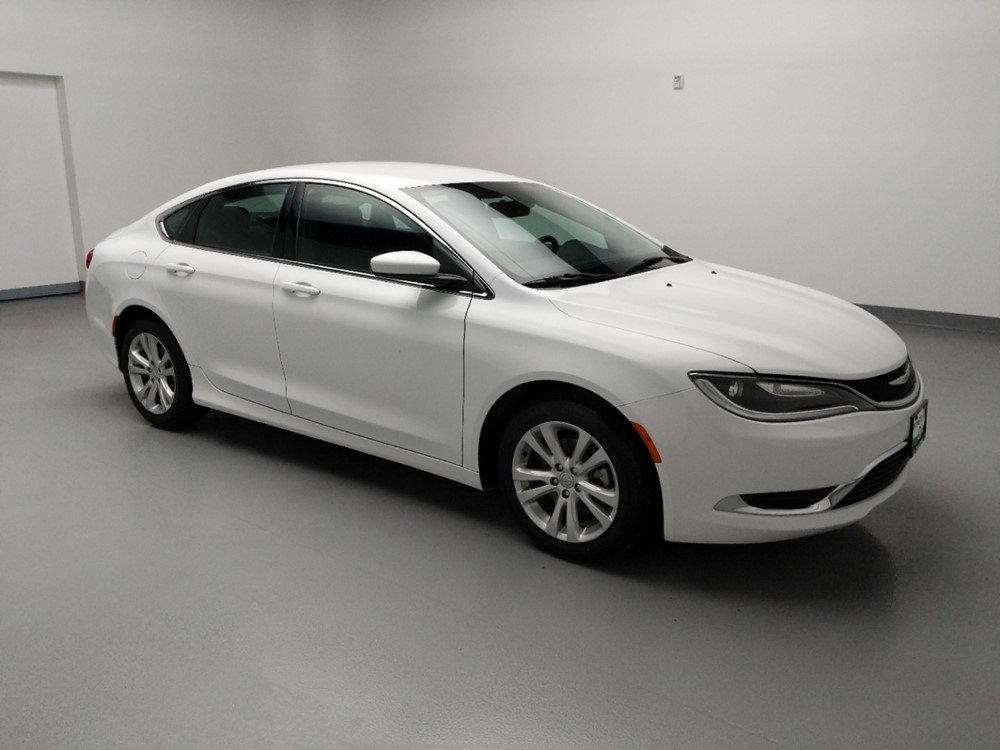 2015 Chrysler 200 - Passenger Front Side
