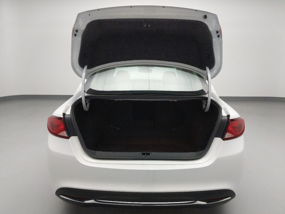 2015 Chrysler 200 - Trunk