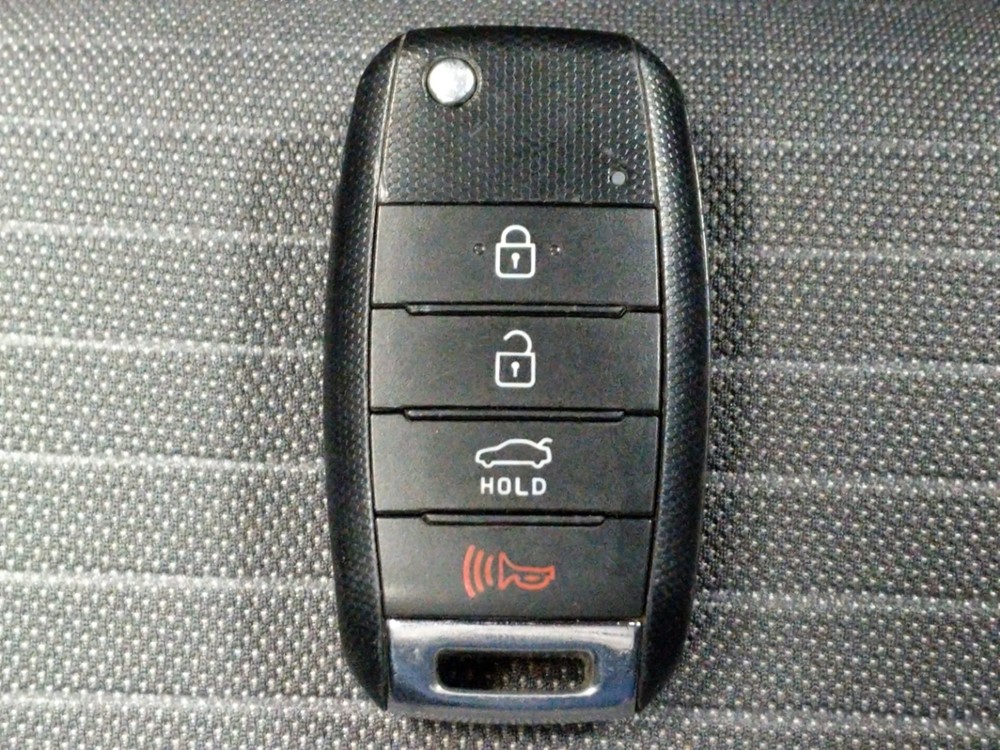 2016 Kia Forte - Keys