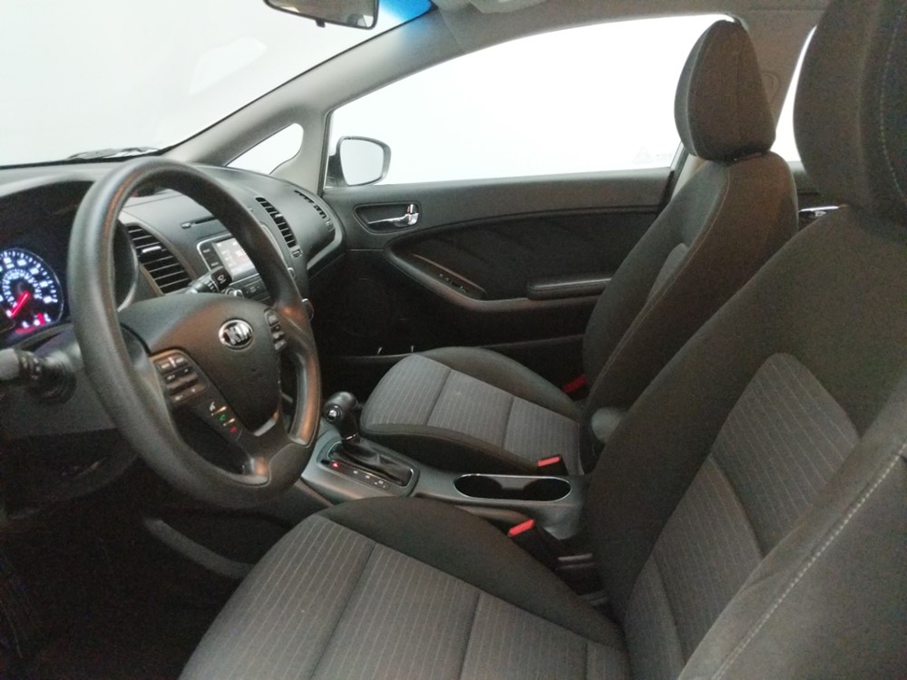 2016 Kia Forte - Driver Front Seat