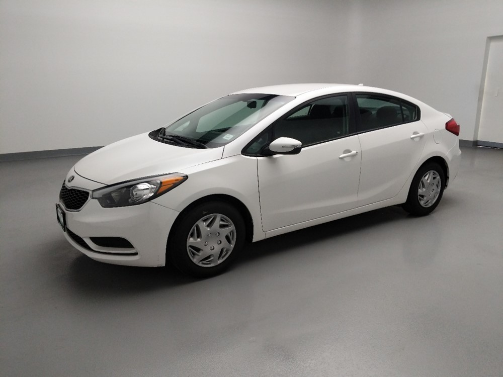 2016 Kia Forte - Driver Front Side