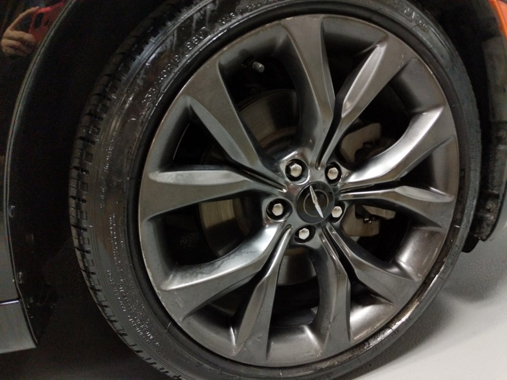 2015 Chrysler 200 - Wheel