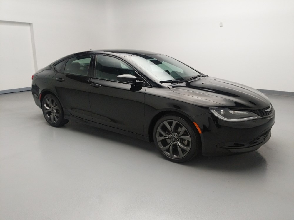 2015 Chrysler 200 - Passenger Front Side