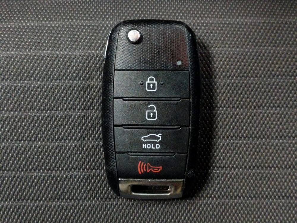 2016 Kia Forte - Keys