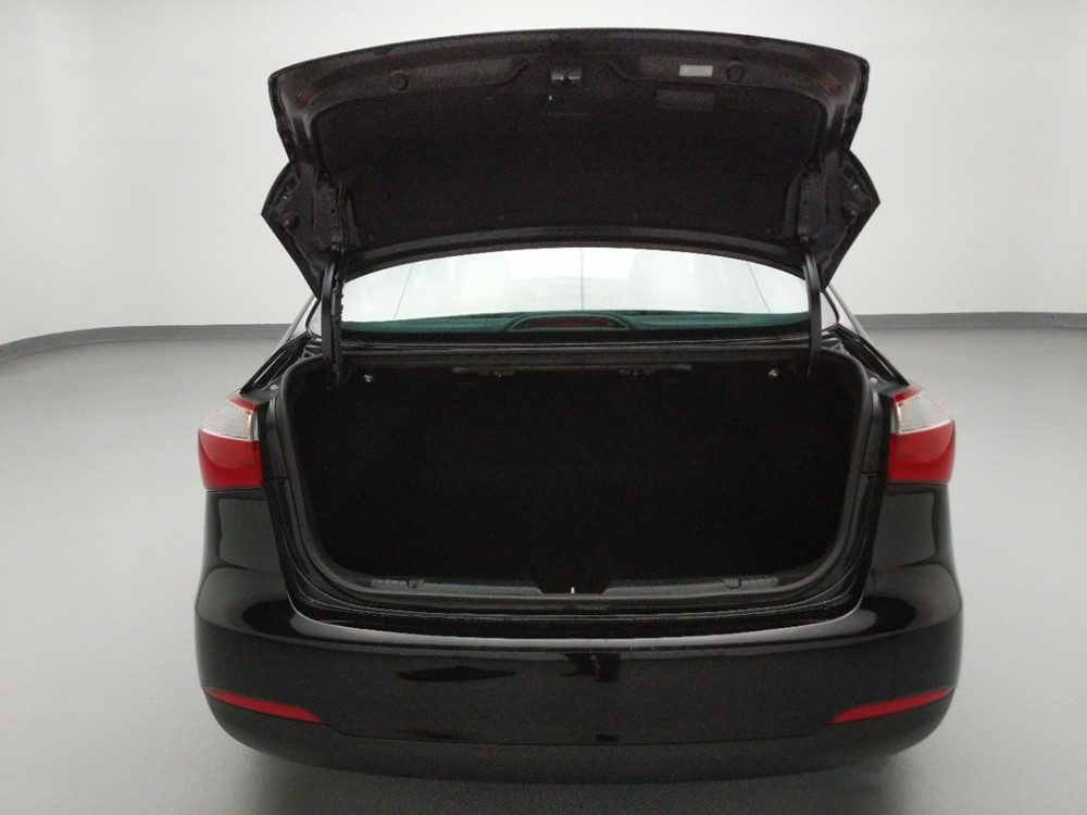 2016 Kia Forte - Trunk
