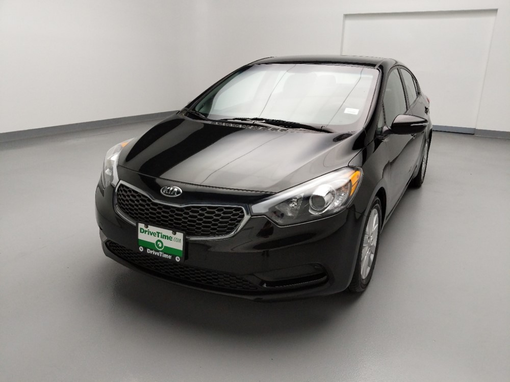 2016 Kia Forte - Driver Front Hood