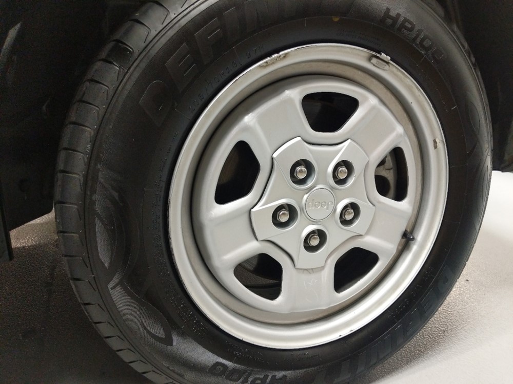 2016 Jeep Patriot - Wheel