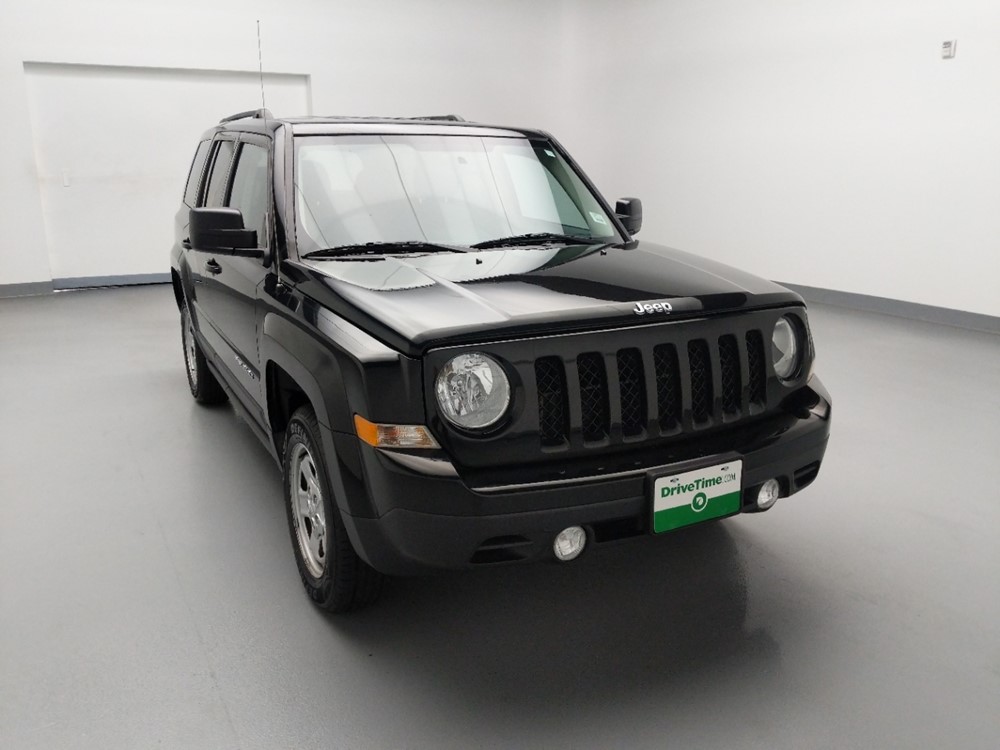 2016 Jeep Patriot - Passenger Front Hood