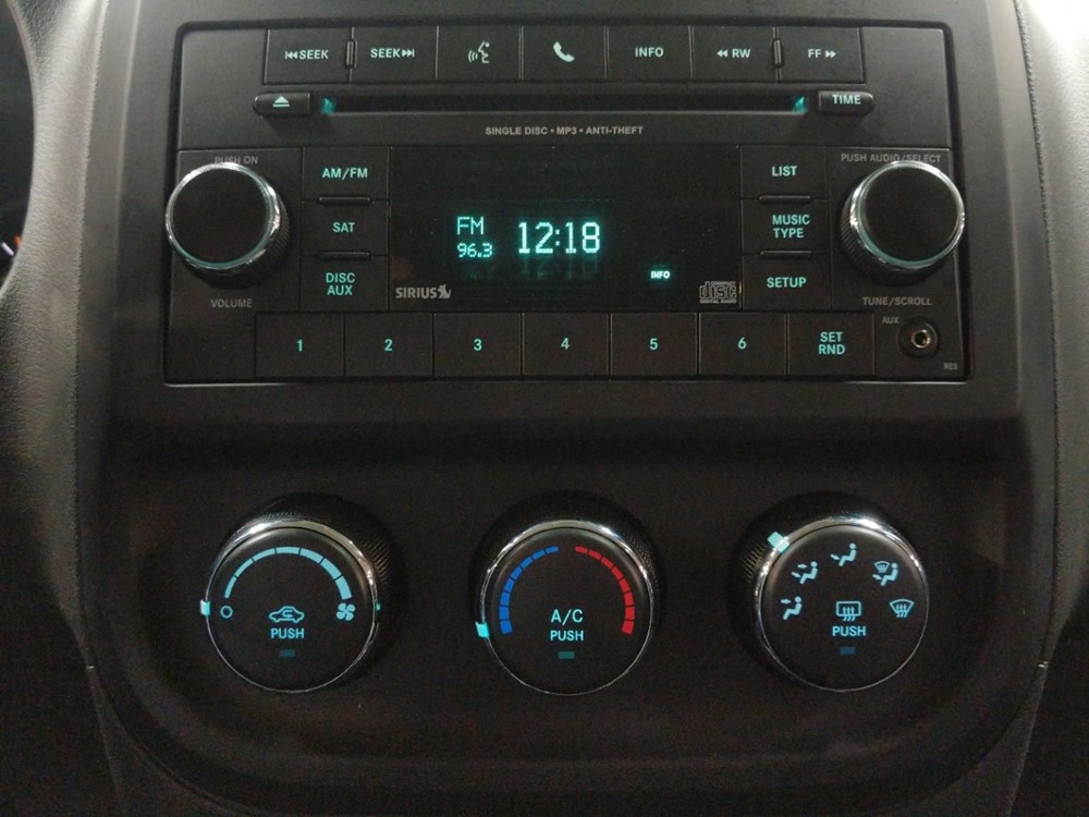 2016 Jeep Patriot - Stereo Package