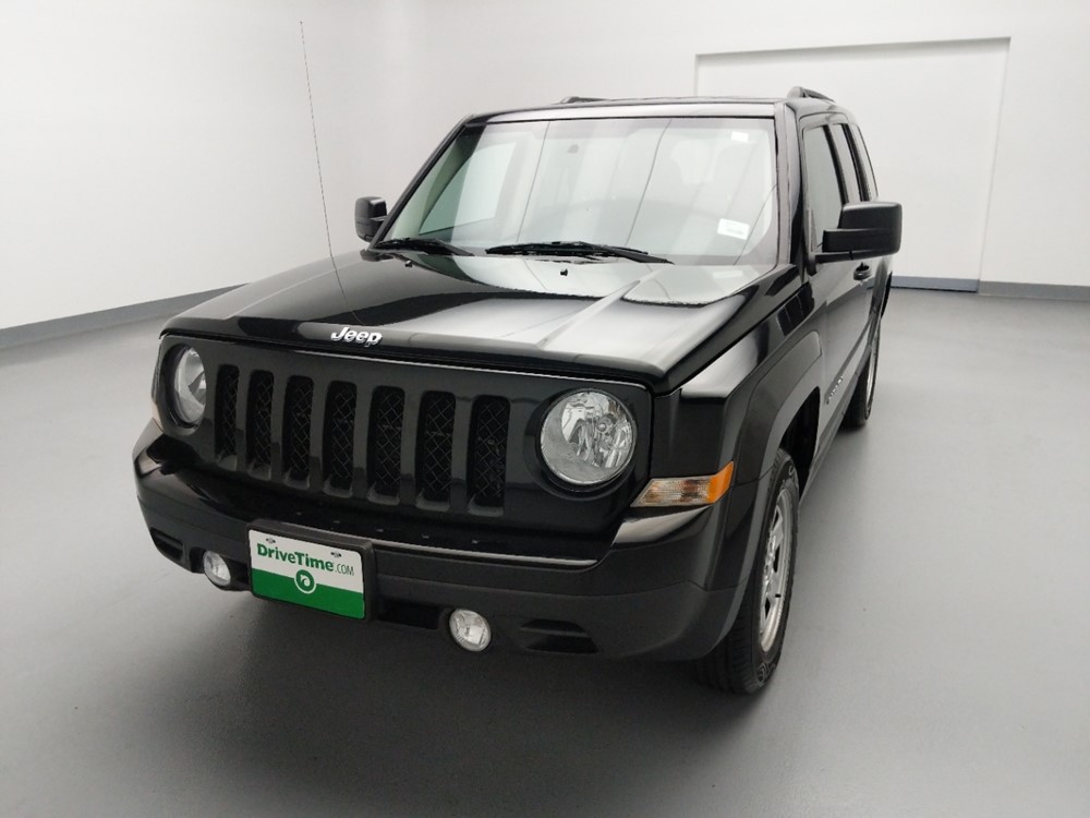 2016 Jeep Patriot - Driver Front Hood