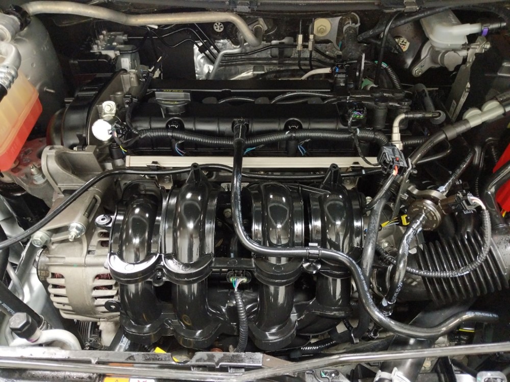2017 Ford Fiesta - Engine