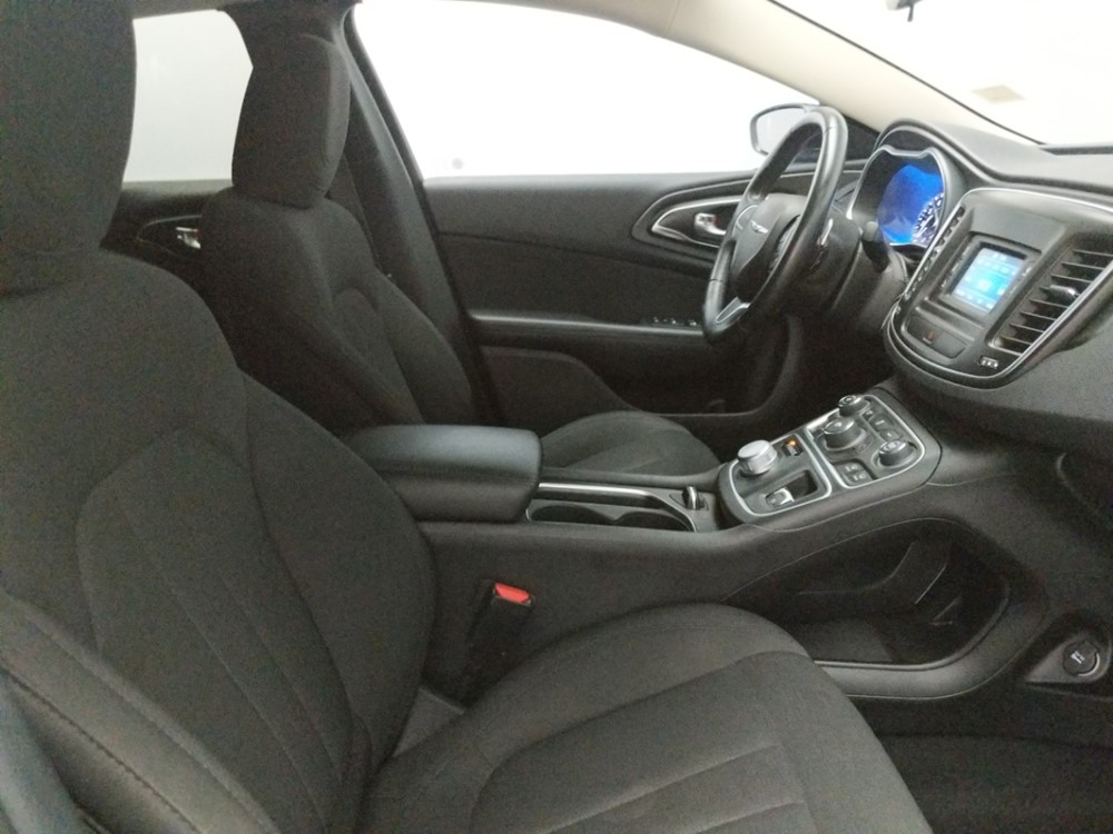 2016 Chrysler 200 - Passenger Front Seat