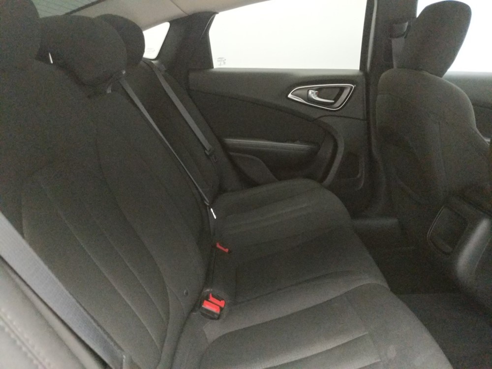 2016 Chrysler 200 - Passenger Rear Seat