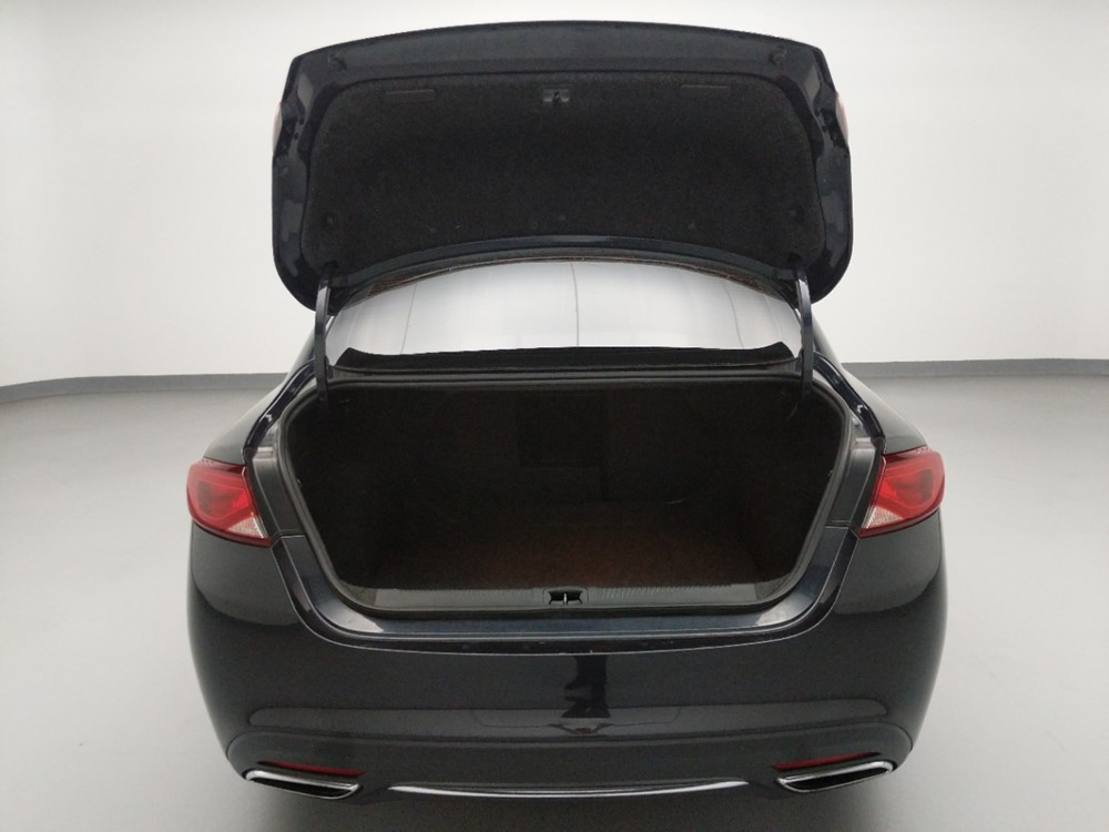 2016 Chrysler 200 - Trunk