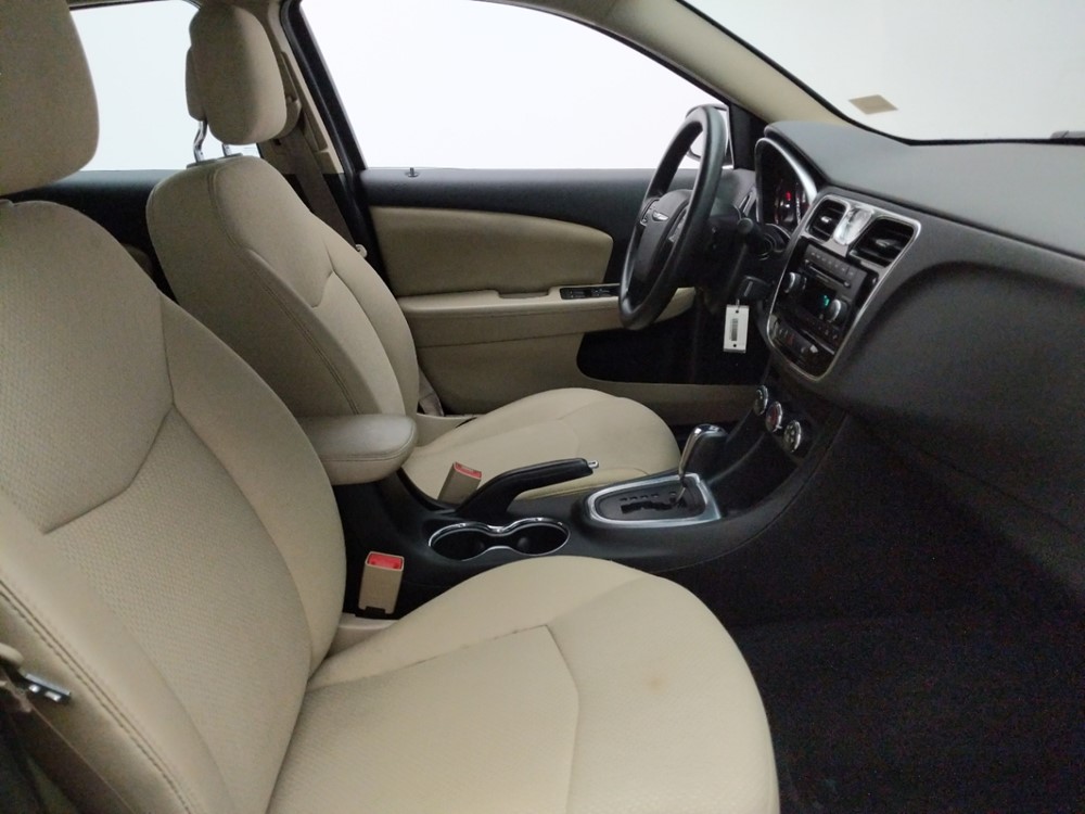 2014 Chrysler 200 - Passenger Front Seat