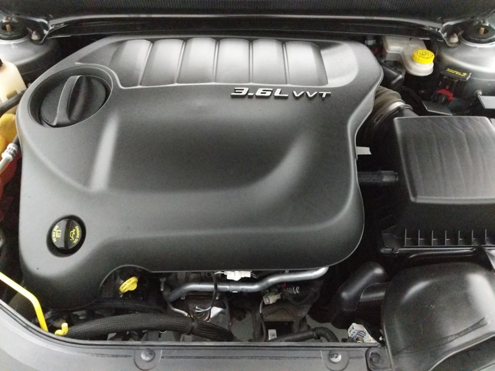 2014 Chrysler 200 - Engine