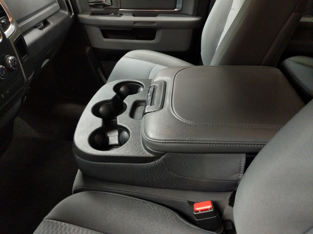 2017 Dodge Ram 1500 - Center Console/Cup Holders