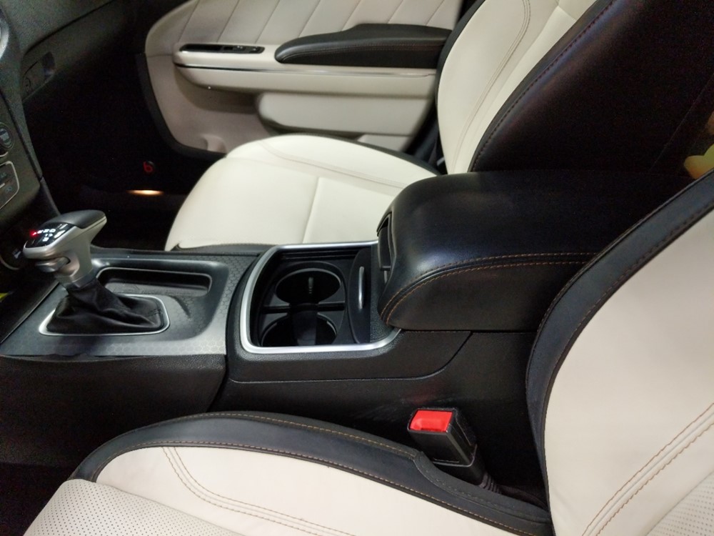 2015 Dodge Charger - Center Console/Cup Holders